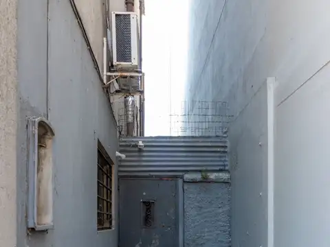 Casa en venta de 5 dormitorios c/ cochera en Tres Cruces