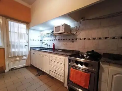 Depto Tipo Casa en Venta con 1 cocheras