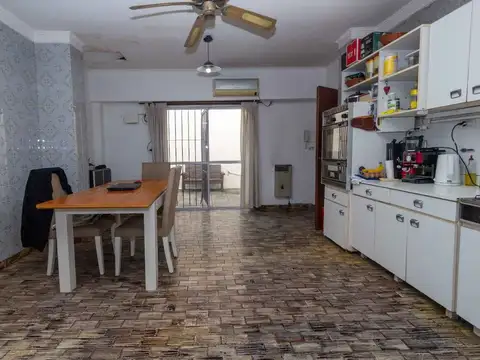 Venta Casa y Departamento Patio y Terraza en block
