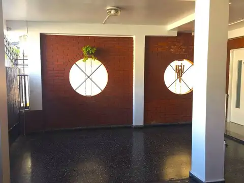 Depto Tipo Casa en Venta con 2 cocheras