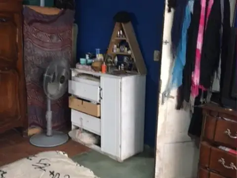 Casa en venta - 2 Dormitorios 1 Baño - Mariano Acosta