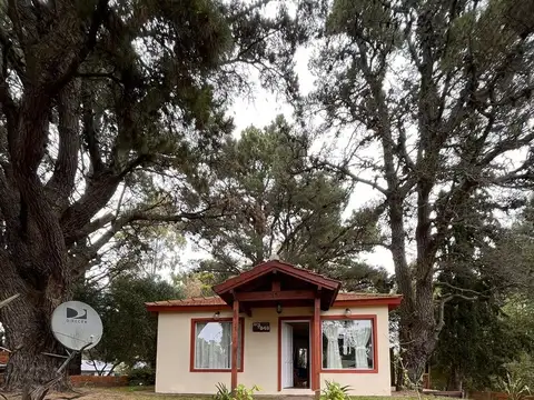 Avenida 3 e/ Los Crisantemos y Las Dalias