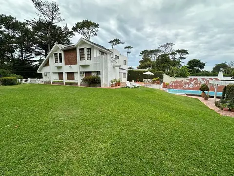 Casa en Alquiler Temporal en Playa Brava, USD 15.000