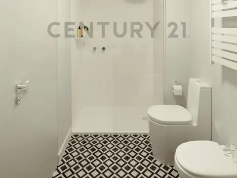 2 amb - Balcón con PARRILLA + Dorm. en Suite + Toilette