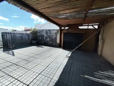 Depto Tipo Casa en Venta 23 años