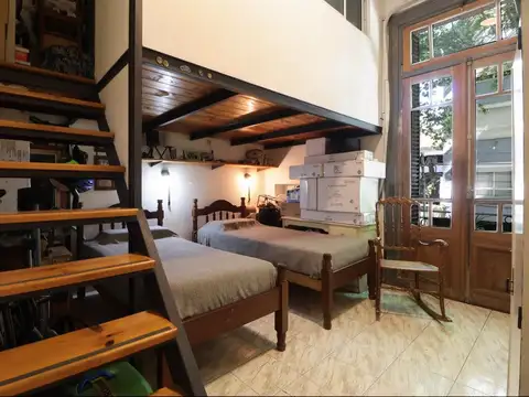 Depto Tipo Casa en Venta 32 años