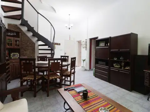Depto Tipo Casa en Venta de 2 dormitorios