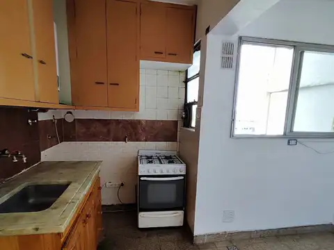 Departamento 5 ambientes con 1 baño