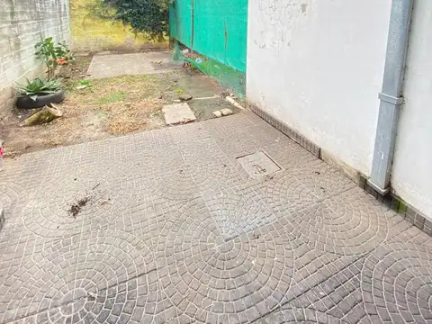 Depto Tipo Casa en Venta 20 años