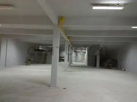 Galpon en Venta en San Andres, USD 160.000