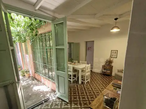 Casa 4 ambientes con 1 baño