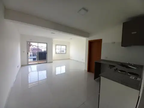 ALQUILER - DEPTO 1 AMB DIVISIBLE - V. LUZURIAGA