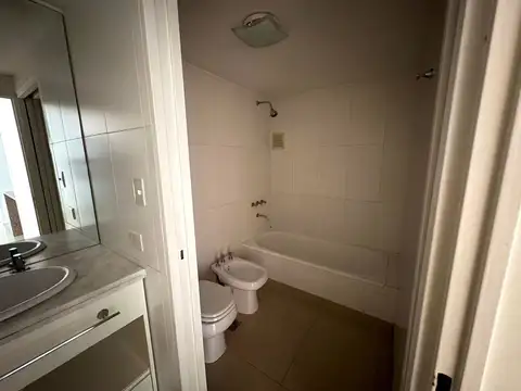 Departamento en Alquiler con 1 cocheras