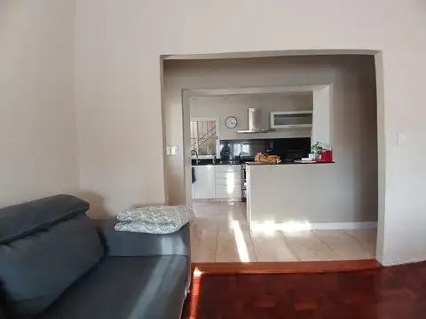 Depto Tipo Casa en Venta en Villa Ballester, USD 115.000