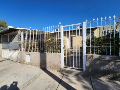 VALLE GRANDE B°OBRADOR MZA-25 , CASA 100