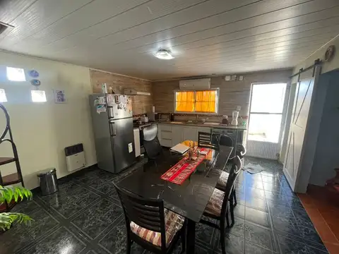 Depto Tipo Casa en Venta de 4 ambientes