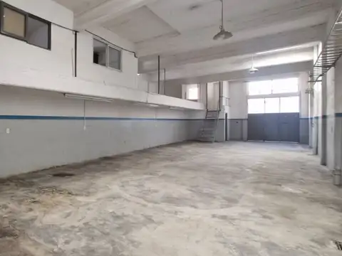 Galpon en Alquiler 32 años