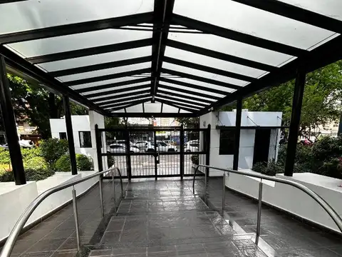 Ruiz Huidobro 3935 , Piso 6