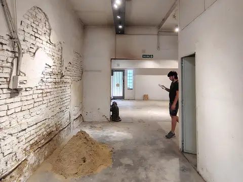 GALPON - IDEAL SHOWROOM + TALLER/DEPOSITO