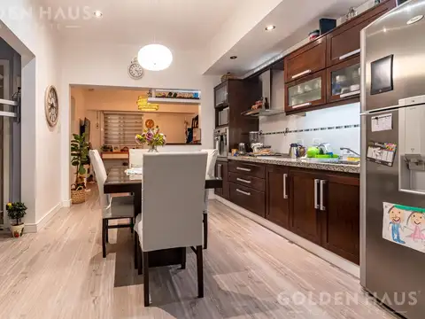 Dr. Pedro Honaine al 2700