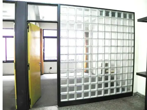 Galpon en Venta en Monserrat, USD 449.000