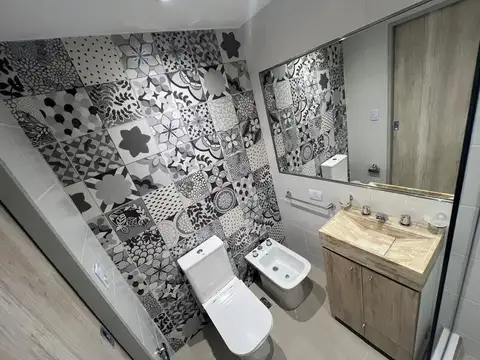 VENTA LUMINOSO MONOAMBIENTE CON BALCON A ESTRENAR