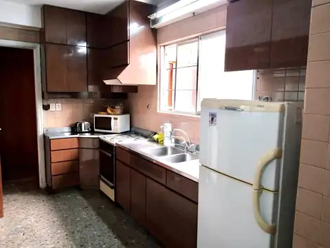 Local en Venta en Quilmes, USD 2.200.000