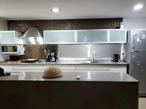 Alberti y Presidente Arturo Illia