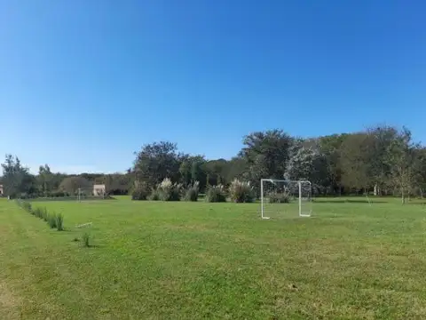 Terreno en Venta en La Elina, USD 23.000