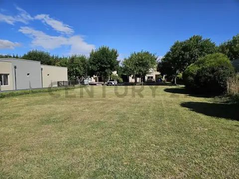 Terreno en Venta 70  mts Fondo