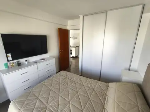Vendo departamento moderno en Pleno Parque Urquiza!