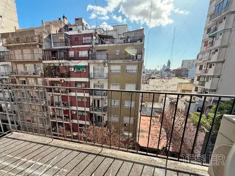 José Hernández al 2400