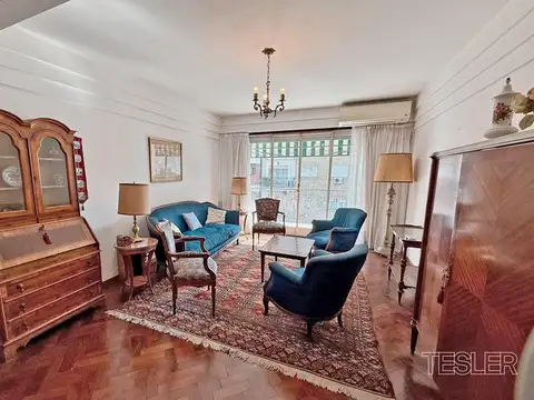 Dúplex muy luminoso 5 dormitorios Escritorio 2 baños completos 2 toilettes Belgrano