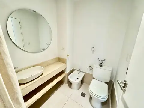 Departamento en Alquiler con 2 cocheras