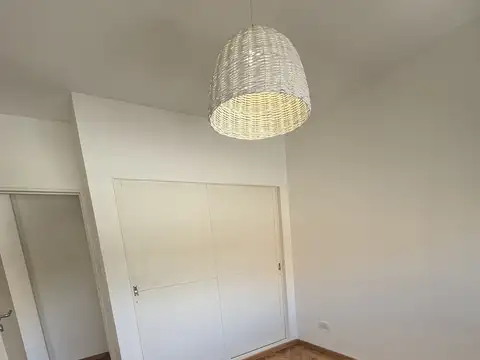 Contrafrente muy luminoso