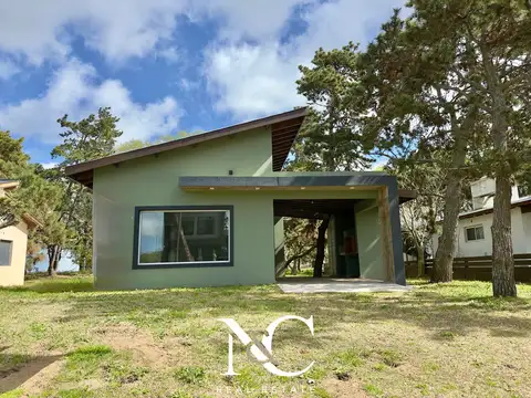 Casa en venta en Costa del Este, 4 ambientes, A ESTRENAR, FINANCIAICÓN 50%