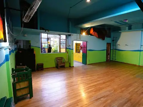 Depto Tipo Casa en Venta con 2 cocheras