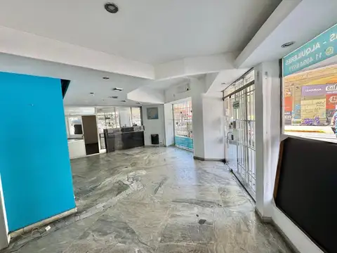 Local en Venta 50 años