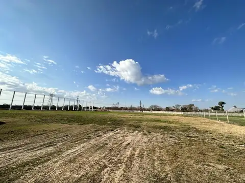 Terreno en Venta en Triangulo, USD 1.050.000