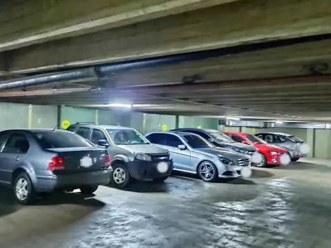 Cochera en Venta Fija