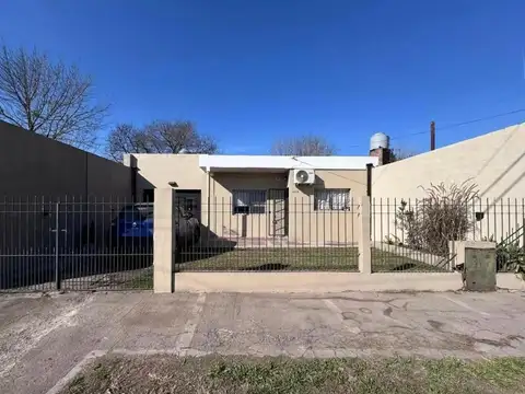 CASA 3 AMB APTO CREDITO CON GALERIA Y PATIO EN MERLO