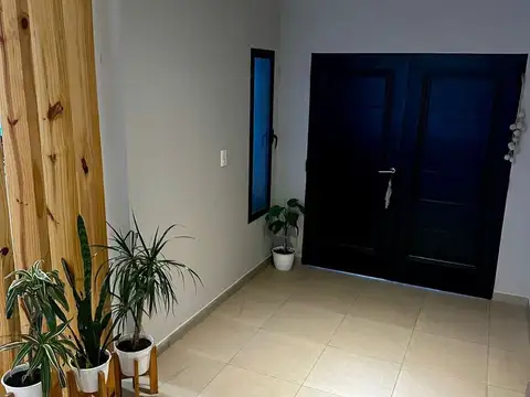 La Verbena. Zona Aeropuerto. Calle 37. Lote 100