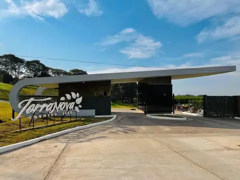 Terreno en Barrio Privado Terranova