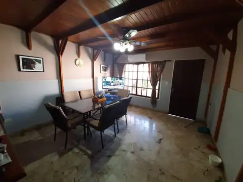 Casa en Venta en Villa Lynch, USD 230.000