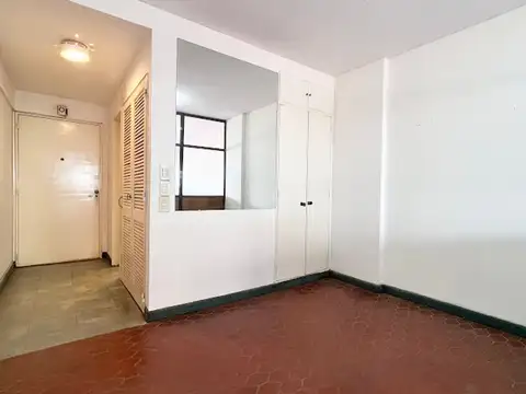 VENTA OFICINA APTO CREDITO SOBRE AV BELGRANO