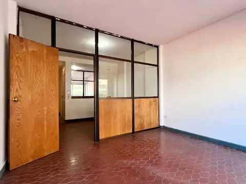 Oficina en Venta en Monserrat, USD 35.000