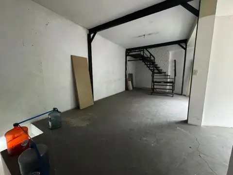 Local en Venta en Villa Crespo, USD 200.000