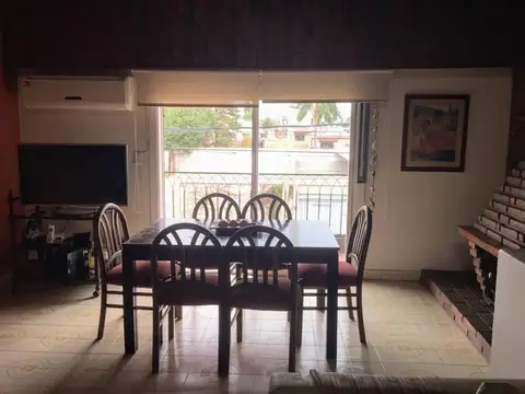 Depto Tipo Casa en Venta en Haedo, USD 130.000