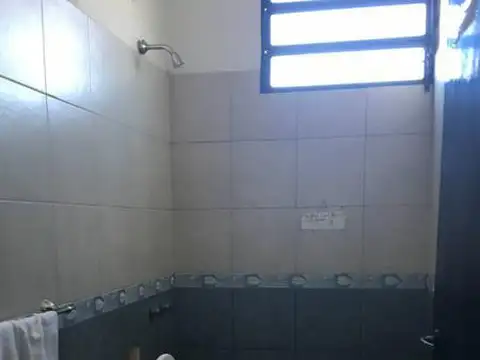 Galpon en Venta en Crucesita, USD 250.000