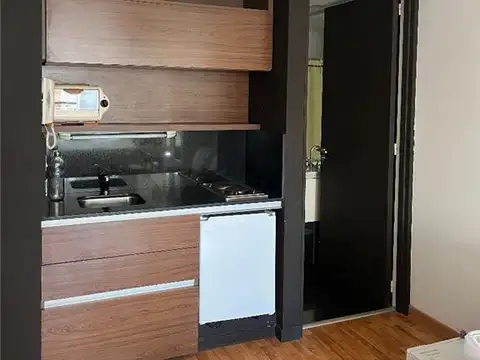 LAS HERAS 3500, Piso 9